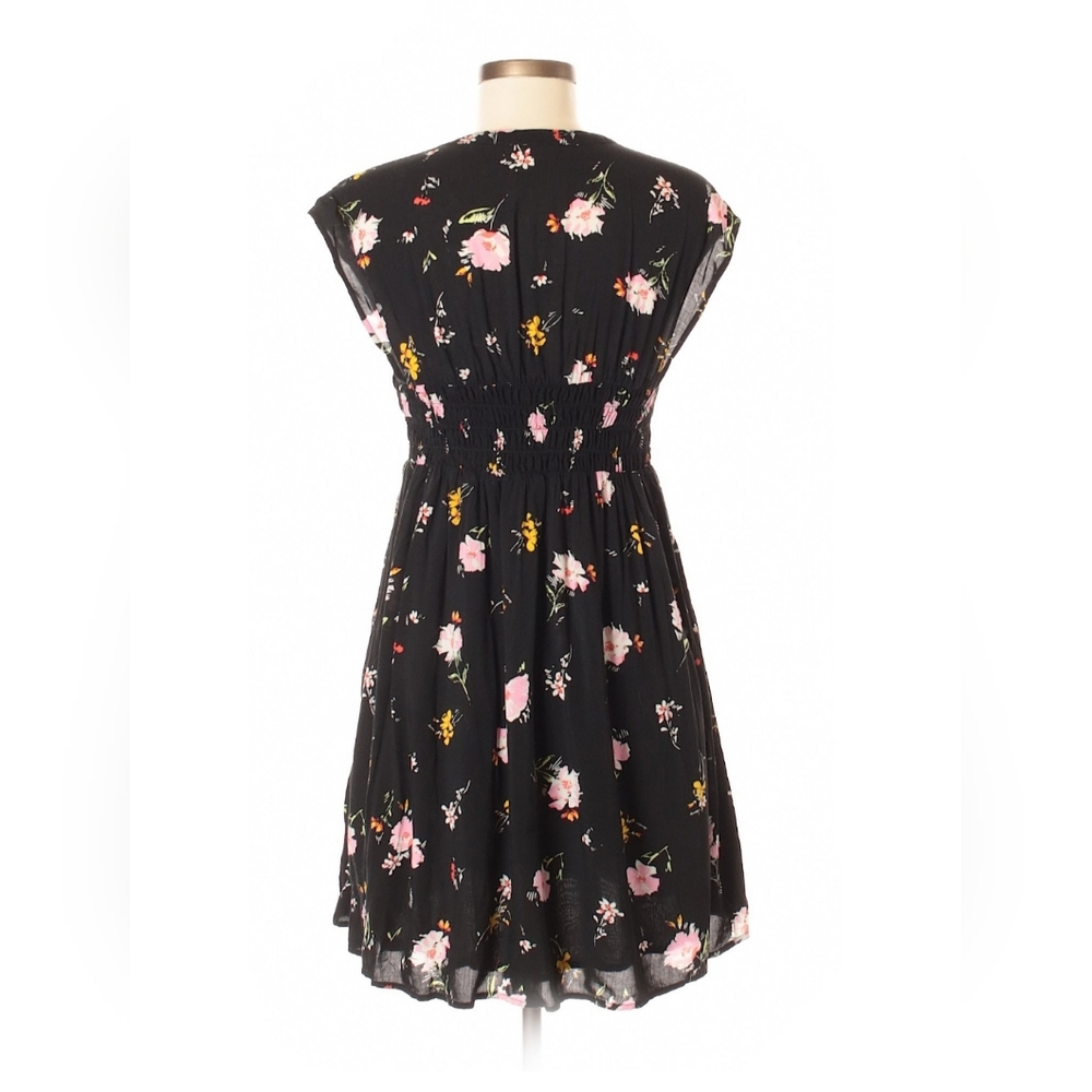 Free People floral mini - Picture 2 of 2